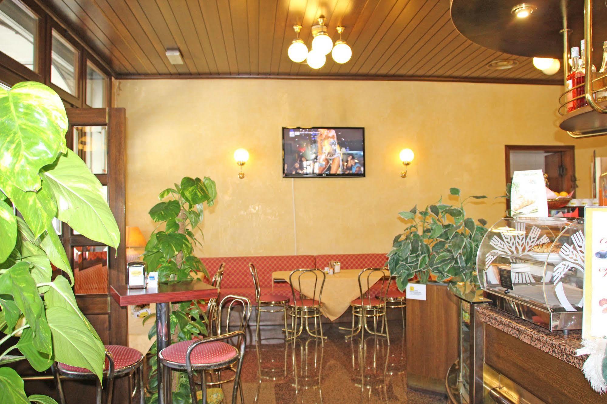Albergo Ristorante Leon d'Oro Noventa di Piave Exterior foto